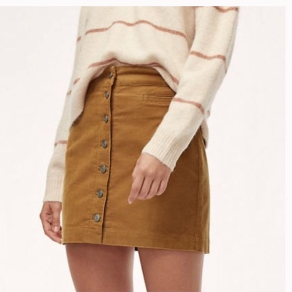 Aritzia Dresses & Skirts - (NEW) Wilfred Karmen golden corduroy button down skirt
